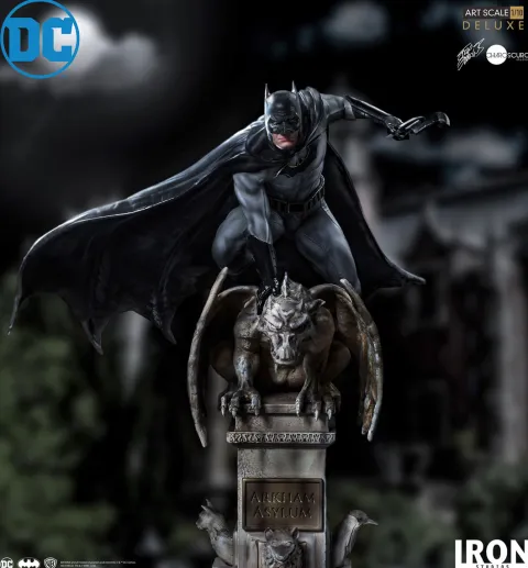 Batman by Eddy Barrows - DC Comics - Art Scale 1/10 - Iron Studios