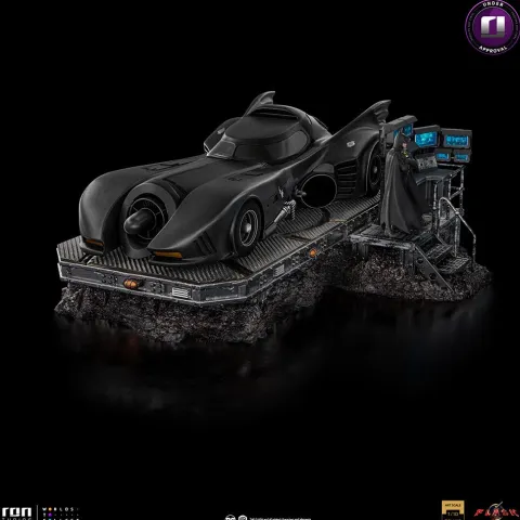 Batmobile Deluxe The Flash Movie Art Scale 1/10 Iron Studios