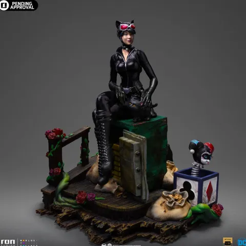 Catwoman Deluxe Gotham City Sirens Art Scale 1/10 Iron Studios