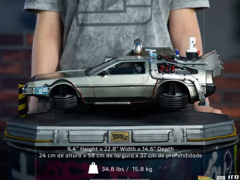 Delorean Back to the Future II Art Scale 1/10 Iron Studios
