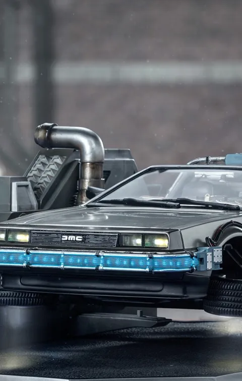 Delorean Back to the Future II Art Scale 1/10 Iron Studios