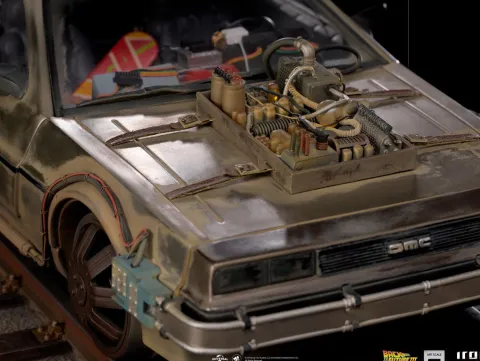 Delorean Back to the Future III Art Scale 1/10 Iron Studios