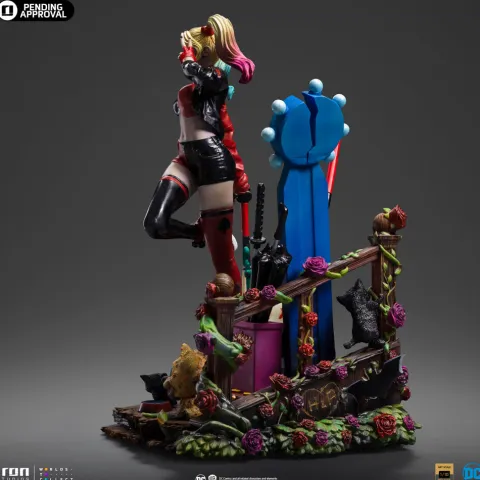 Harley Quinn Deluxe Gotham City Sirens Art Scale 1/10 Iron Studios