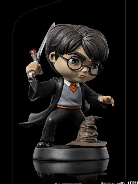 Harry Potter with Sword of Gryffindor - Harry Potter - Minico - Iron Studios