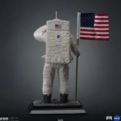 Pre-Order - Statue Apollo 11 Astronaut - Nasa - Legacy Replica 1/4 - Iron Studios