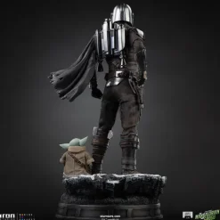 Pre-Order - Statue Mandalorian and Grogu - The Mandalorian and Grogu Movie - Legacy Replica 1/4 - Iron Studios