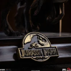 Pre-Order - Statue Raptors at the Kitchen’s Door – Jurassic Park – Art Scale 1/10 – Iron Studios