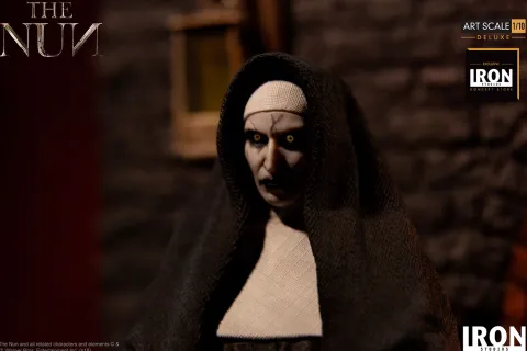 Statue The Nun Deluxe - The Nun - Art Scale 1/10 - Iron Studios