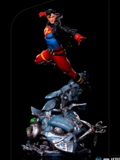 Superboy - DC Comics - Art Scale 1/10 - Iron Studios