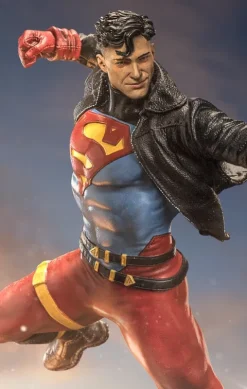 Superboy - DC Comics - Art Scale 1/10 - Iron Studios
