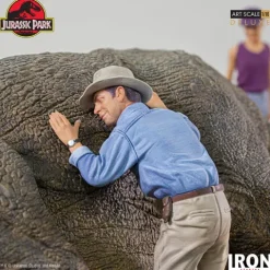 Triceratops Diorama - Jurassic Park - Art Scale 1/10 - Iron Studios